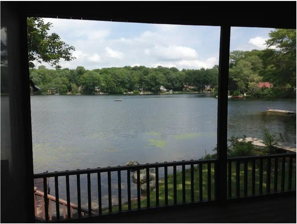 Lake Front Screen Porch
